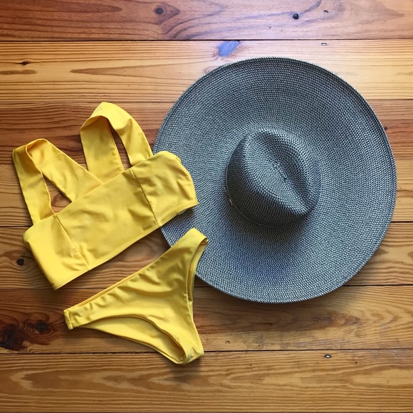 Shein Yellow Bikini, EUC, XS/S - Picture 12 of 12